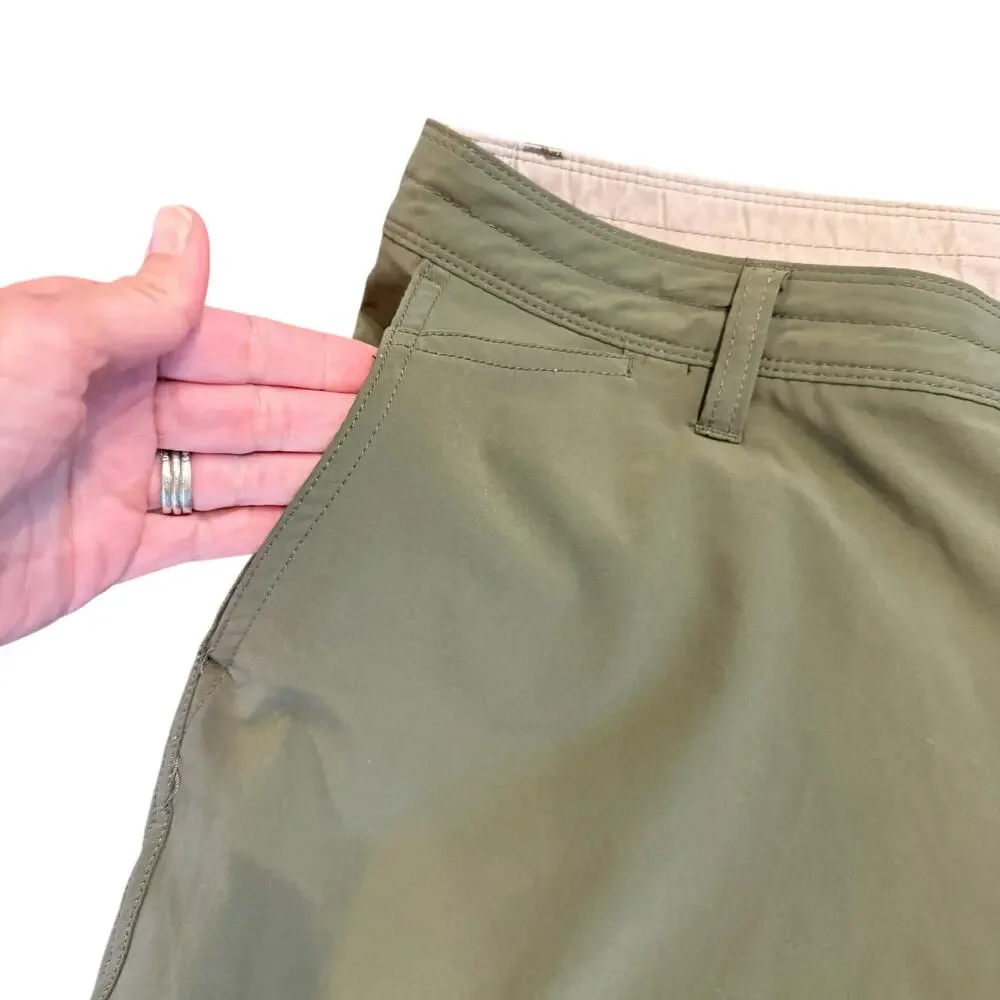 Quiksilver Men’s Waterman olive green board shorts, swim, some stretch Size 38